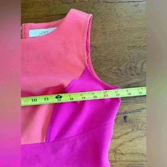 Coral and pink Ann Taylor LOFT dress fitted and stretchy fabric size 4 - Picture 14 of 16